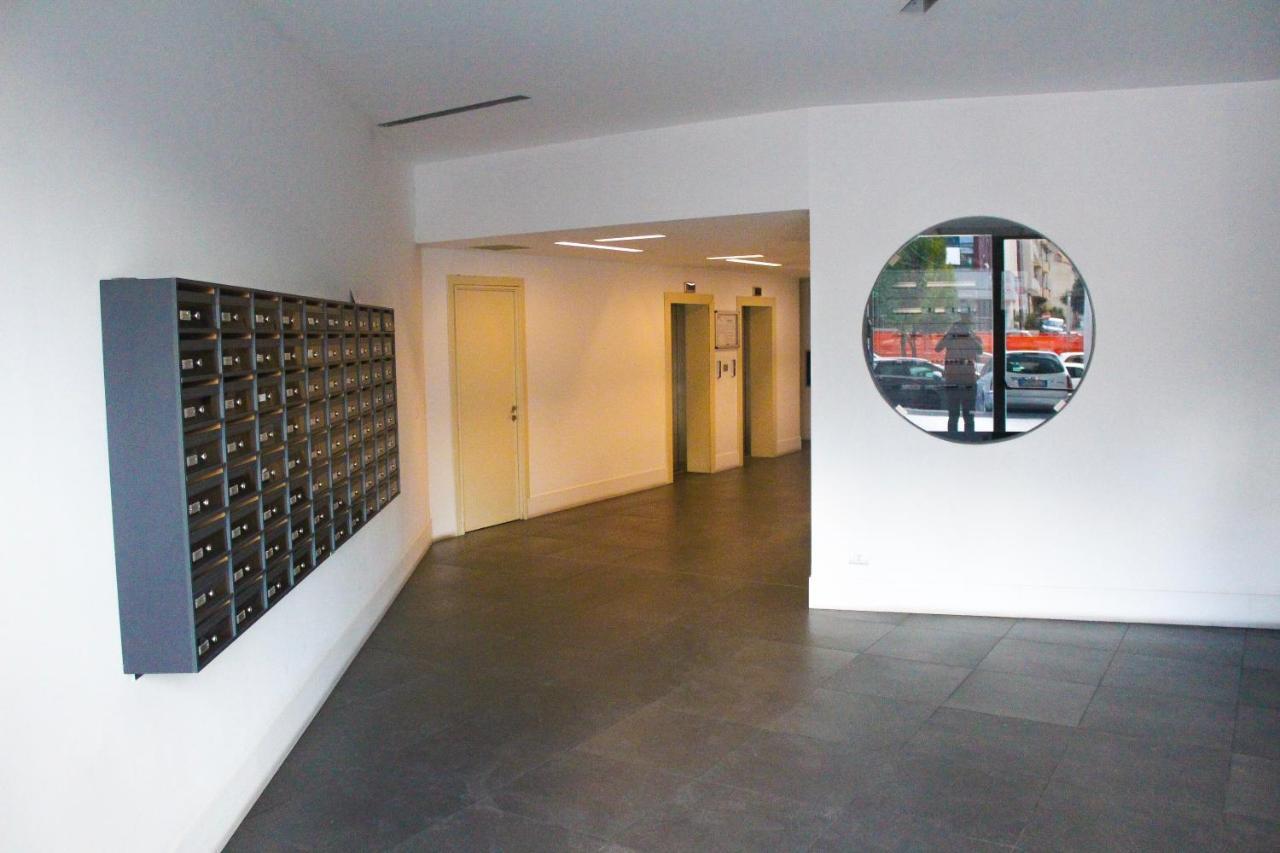 Cosenza Luxury Apartment Bagian luar foto